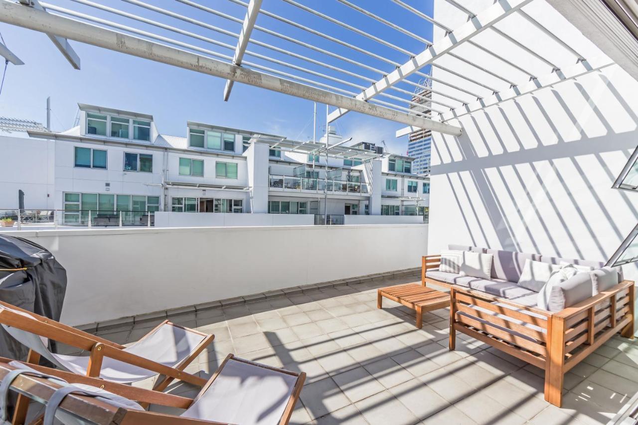 Waterfront Two Bedroom Apartment; Great Location! Auckland Buitenkant foto