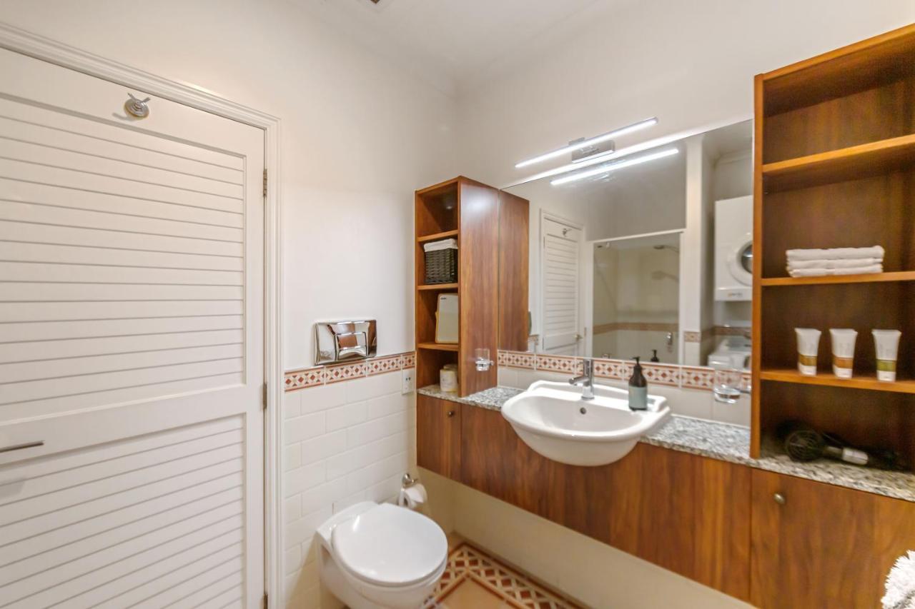 Waterfront Two Bedroom Apartment; Great Location! Auckland Buitenkant foto